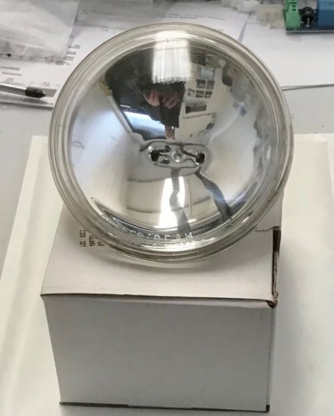 Martek 4509 landing light